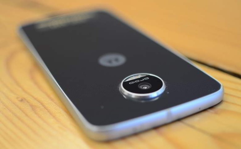 Moto Z Play to receive Android 7.1.1 update