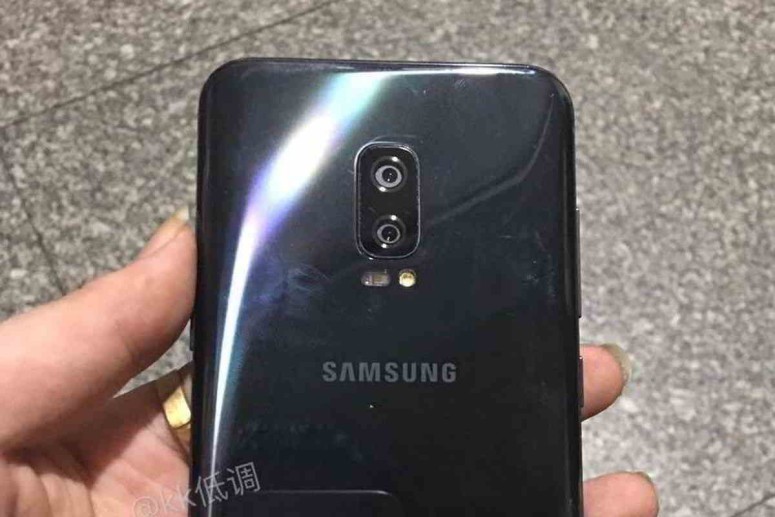 Samsung Galaxy S8 prototype shows the dual-camera phone it could have been