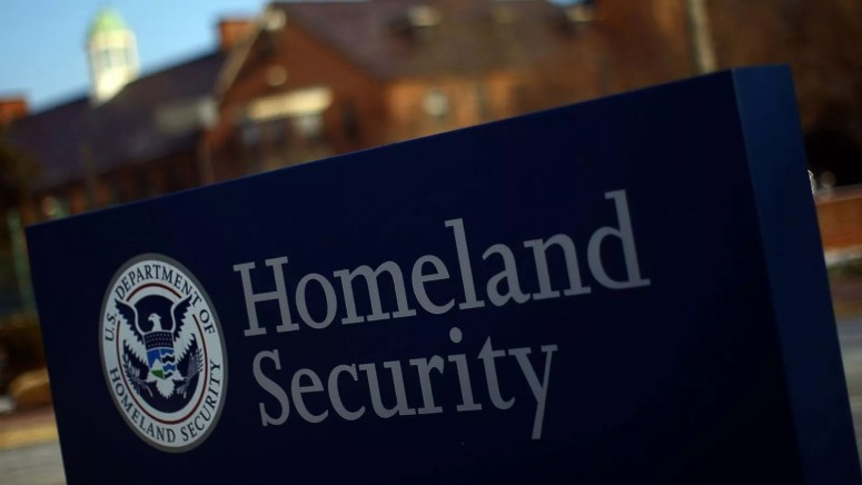 Millions of US Smartphones with Security Vulnerabilities Discovered by Homeland Security