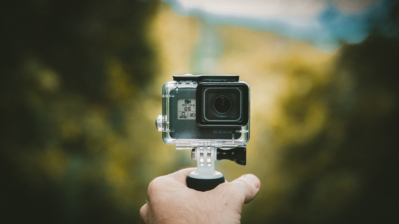 Best GoPro Action Cameras HighDefinition Video and Photo Shooting!