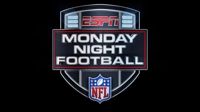 monday night football score tonight 2022