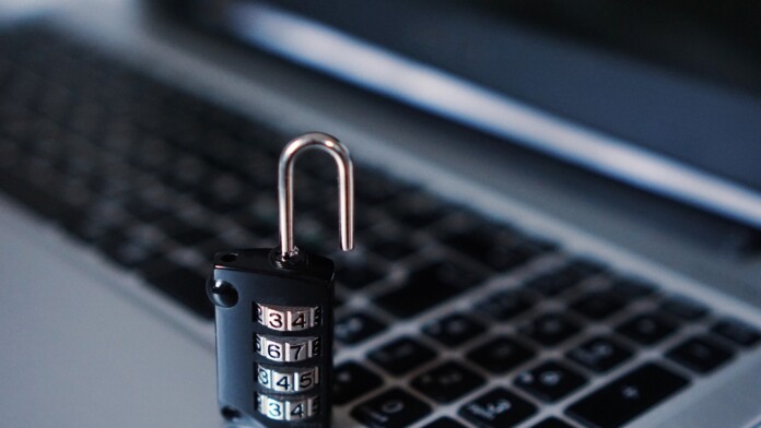 Phishing Attacks Target Google, Yahoo, and ProtonMail Accounts