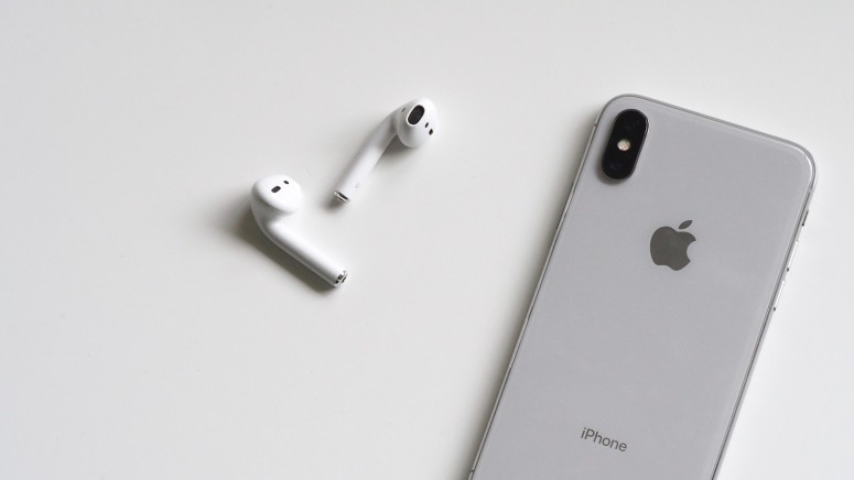 Apple AirPods 2 To Come with Biometric Sensors and Enhanced Bass