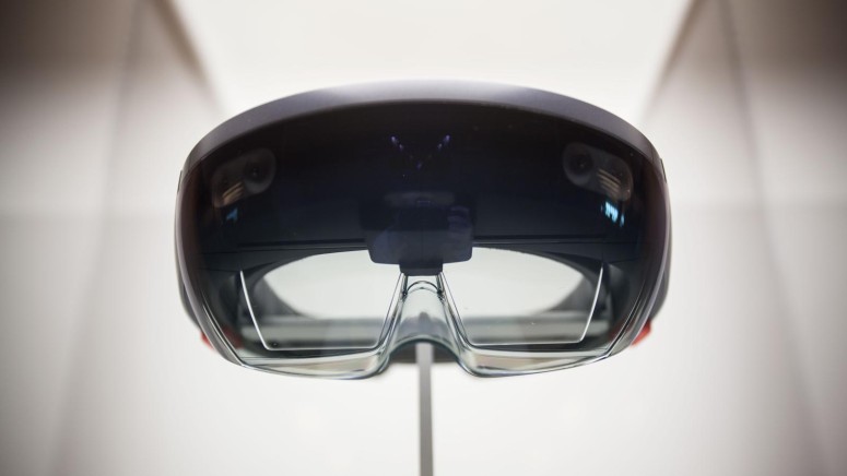 Microsoft May Launch Its HoloLens 2 at MWC 2019