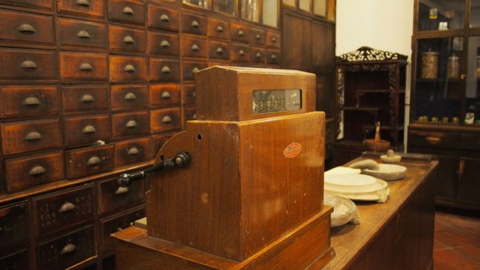 Fintech History in a (Large) Nutshell