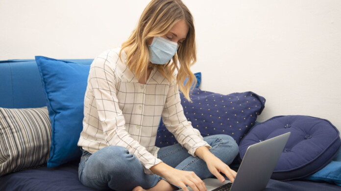 Internet Browsing Surgical Mask Internet Browsing Surgical Mask
