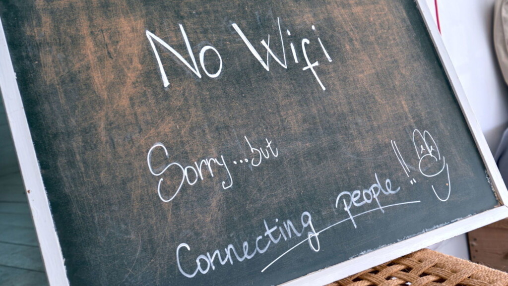 No Wi-Fi Sign