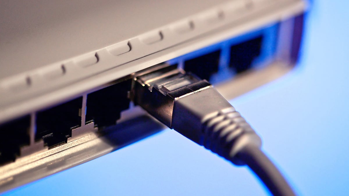 router cable port