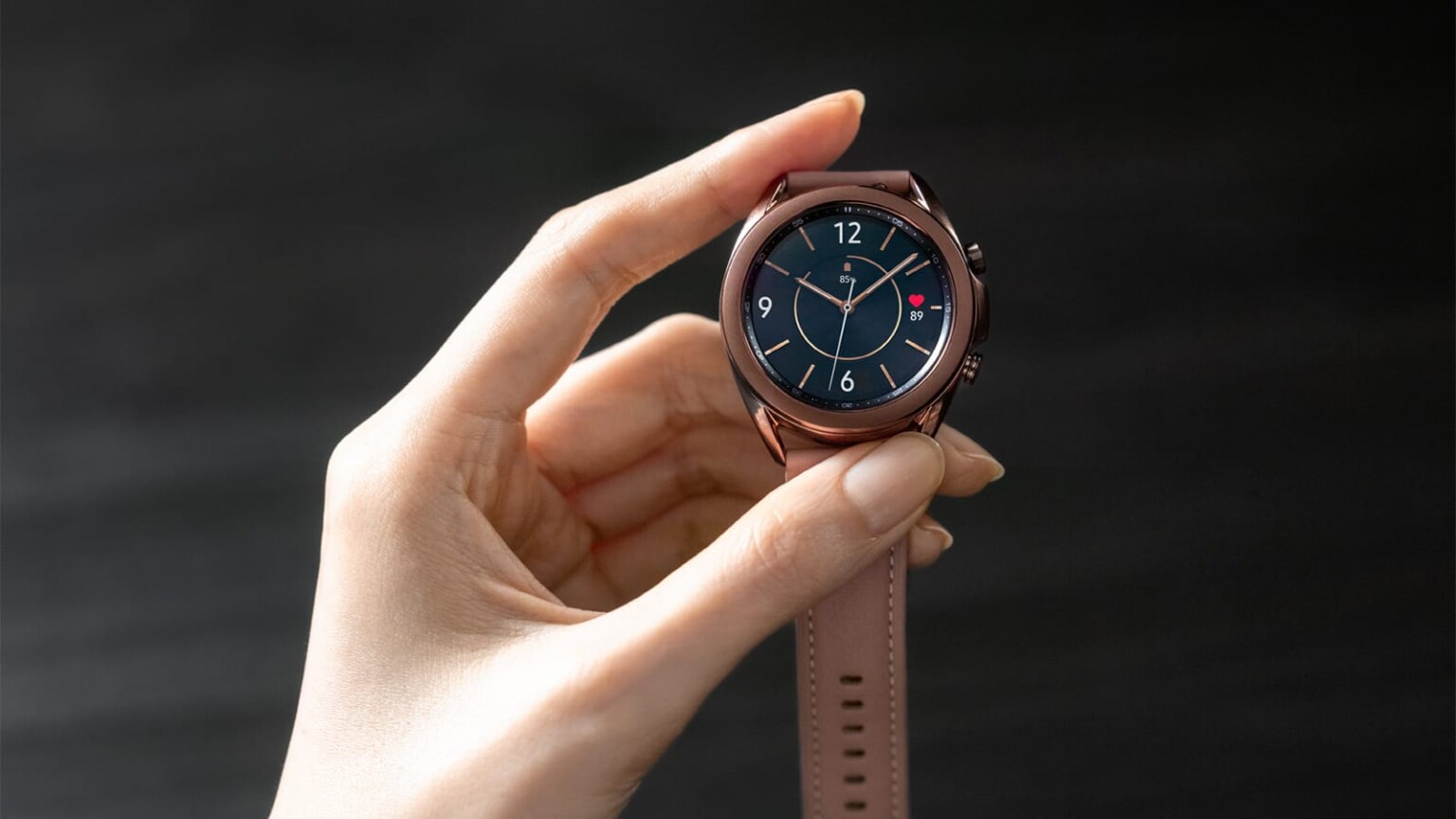 samsung galaxy watch 46mm vs apple watch
