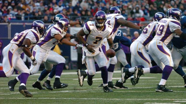 Tarvaris Jackson Quarterback for the Minnesota Vikings in game action during a regular season NFL game