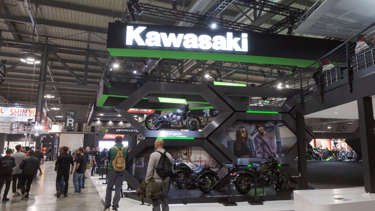 nearest kawasaki showroom