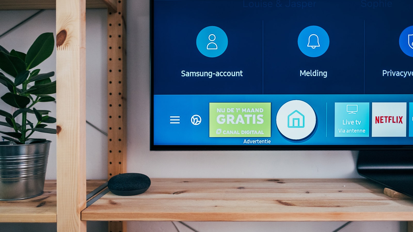 trgovina izuzeti Monetarni  How to Install Kodi on a Smart TV in 2022 - TechNadu
