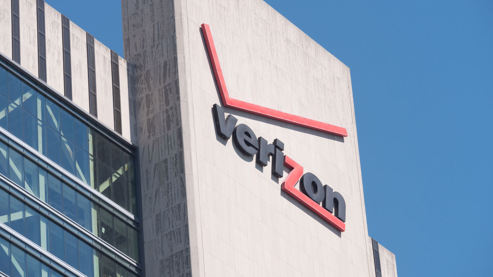Verizon Recalls 2.5 Million Hotspot Devices Due to Li-Ion Battery Fire