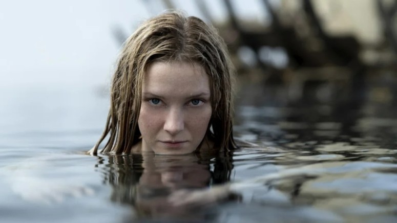 Morfydd Clark as Galadriel