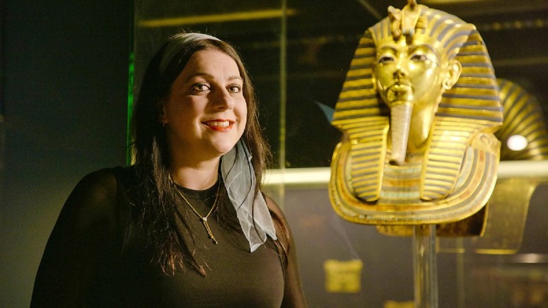 Tutankhamun's Secrets Raiders of the Lost Past With Janina Ramirez