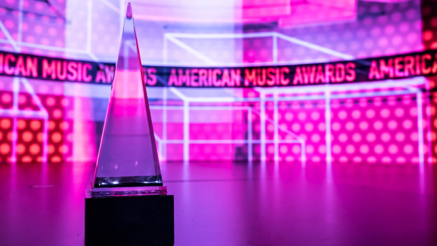How to Watch American Music Awards 2022 Online Free Live Stream AMAs