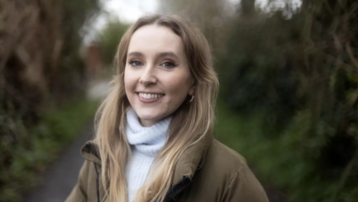 Rose Ayling-Ellis Signs for Change