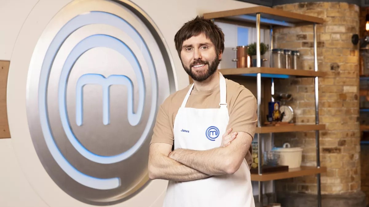 How to Watch Celebrity Masterchef Season 18 (2023) Online Free from