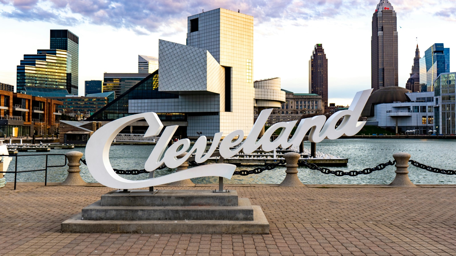 Cleveland Street Sign