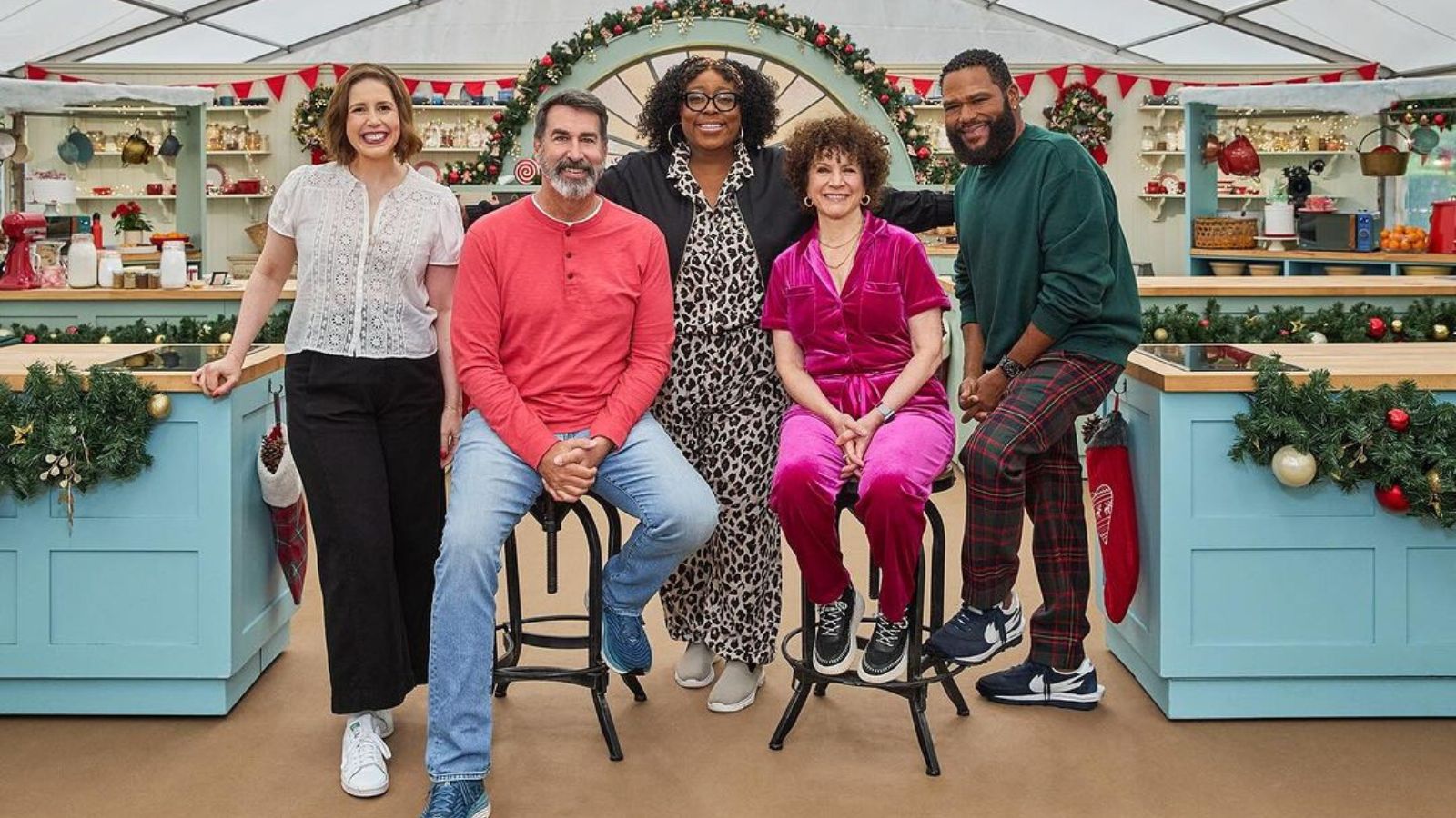 The Great American Baking Show Celebrity Holiday Season 3