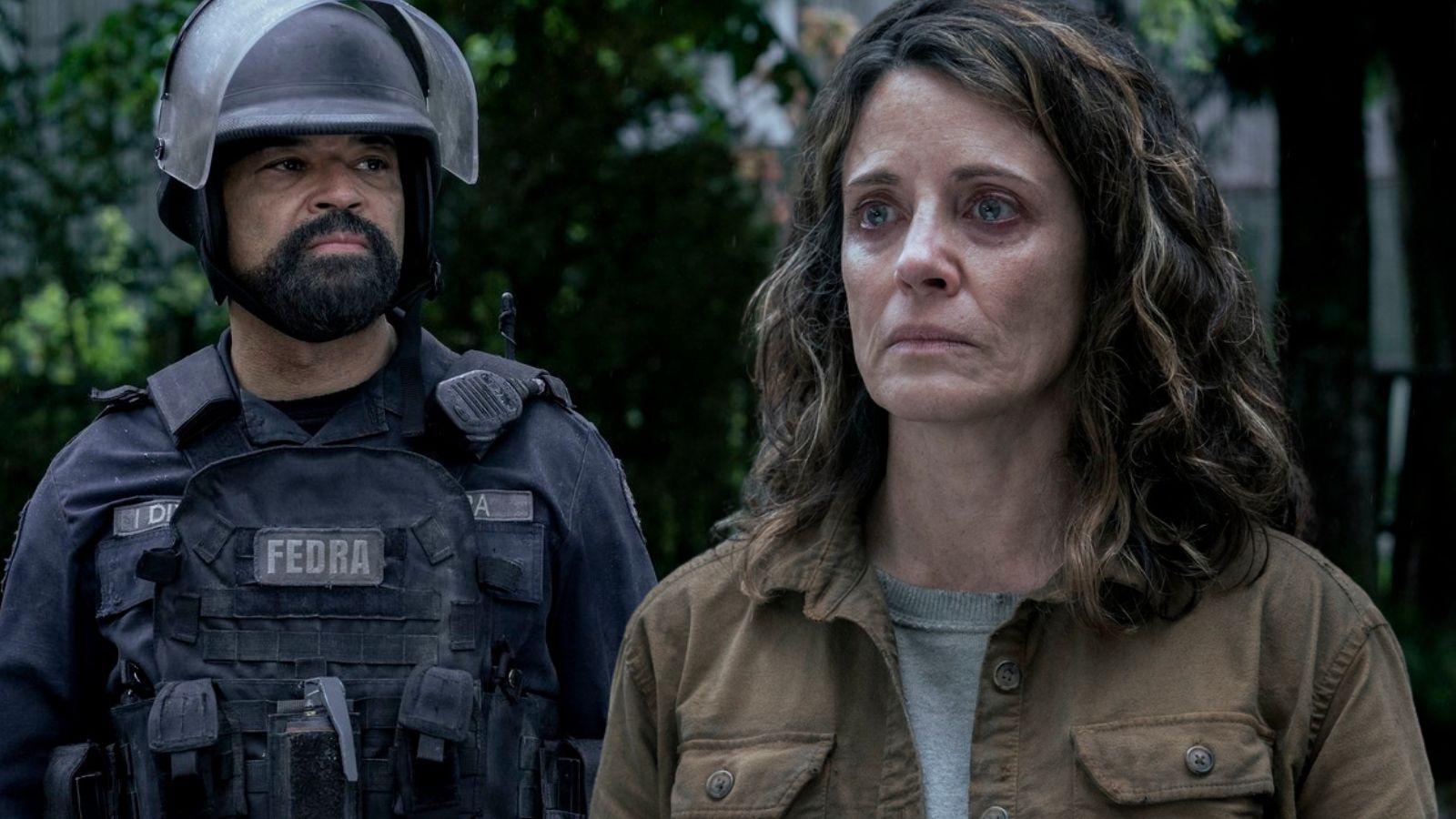 Isaac and Hanrahan in The Last of Us Season 2