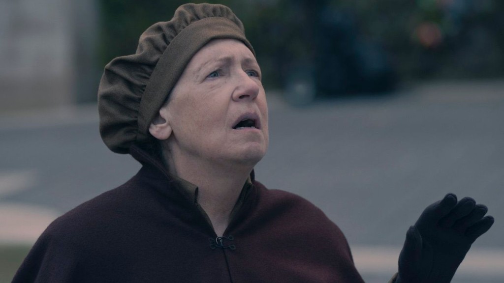 Still of Aunt Lydia in The Handmaid's Tale Season 6