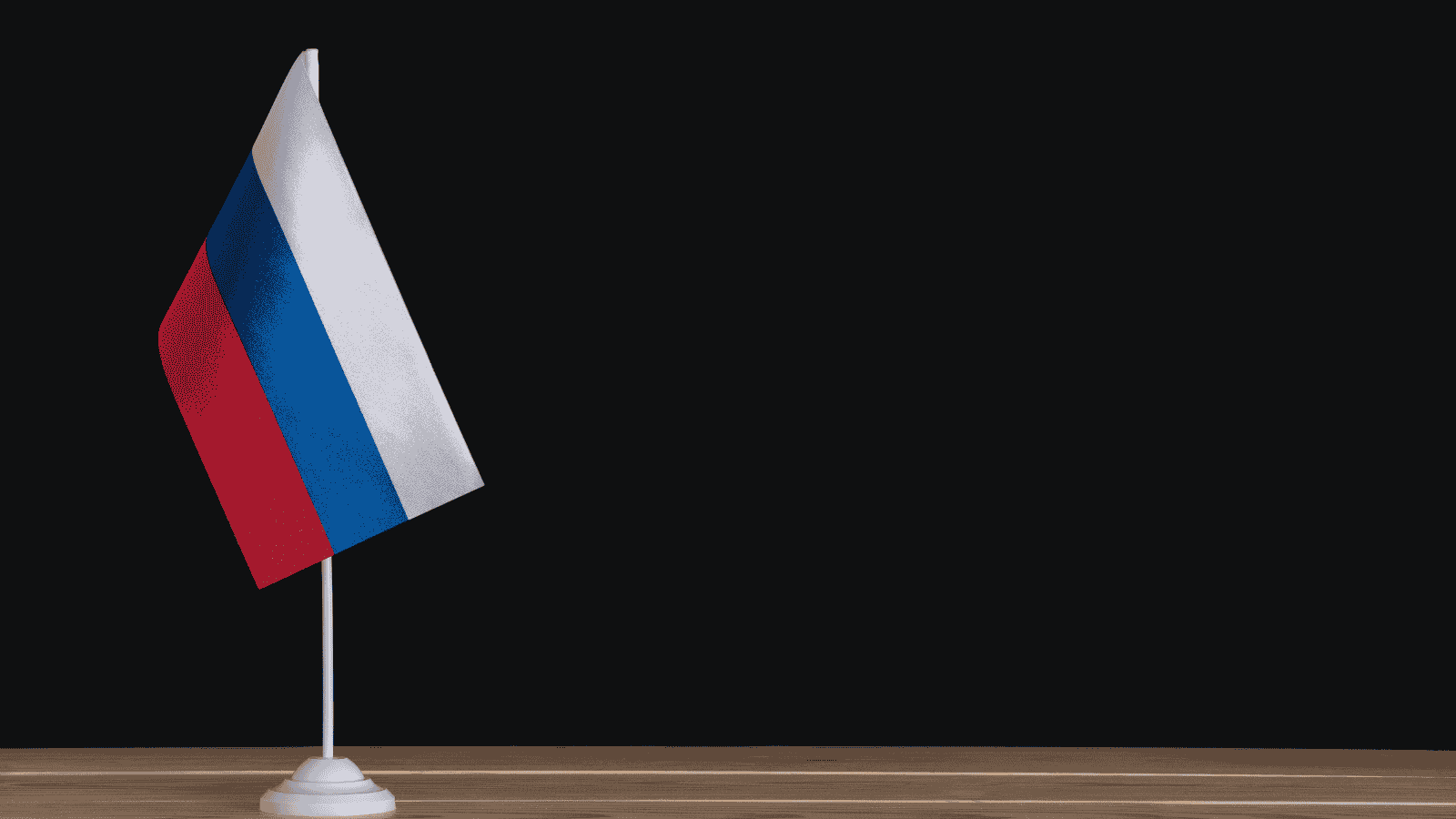 Russia Enacts VPN Law, Signals Possible WhatsApp Ban