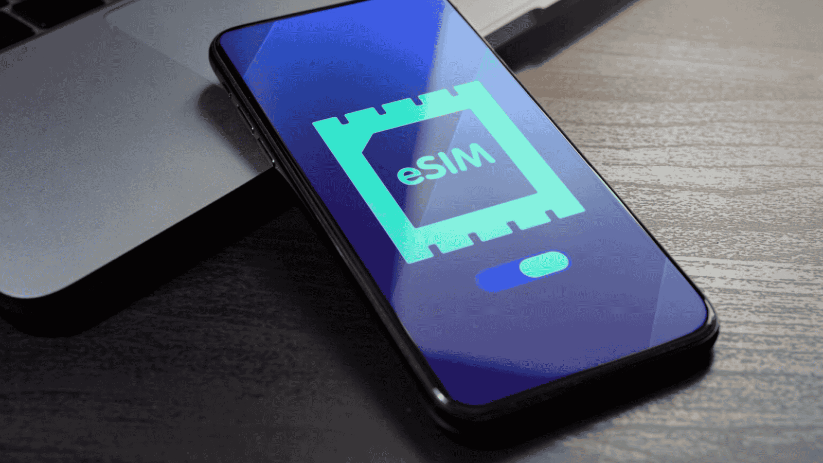 IPVanish Adds Free eSIM Data to All VPN Plans
