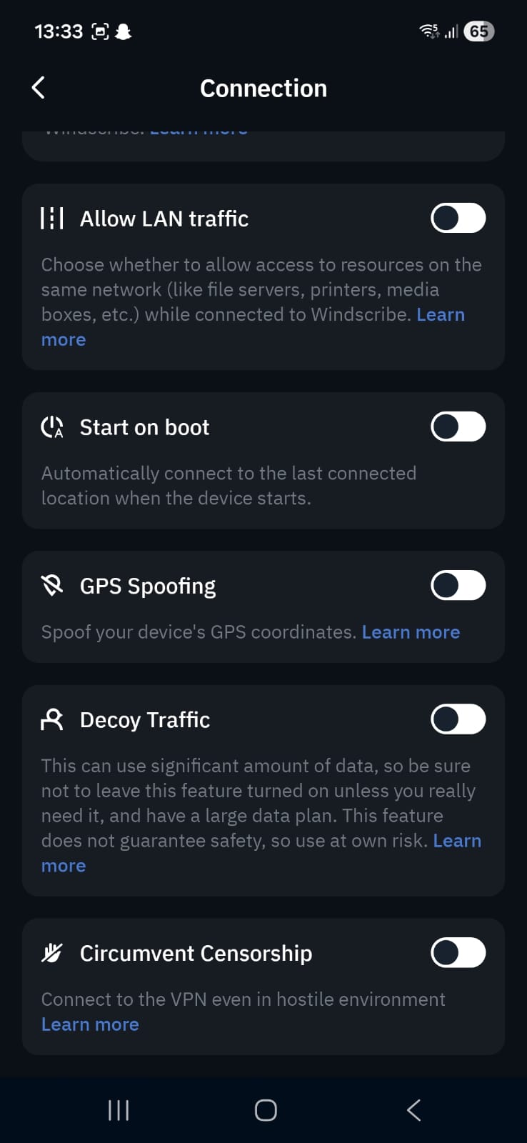 Windscribe advanced connection settings with toggles for LAN traffic, GPS spoofing, decoy traffic, and censorship bypass, all off